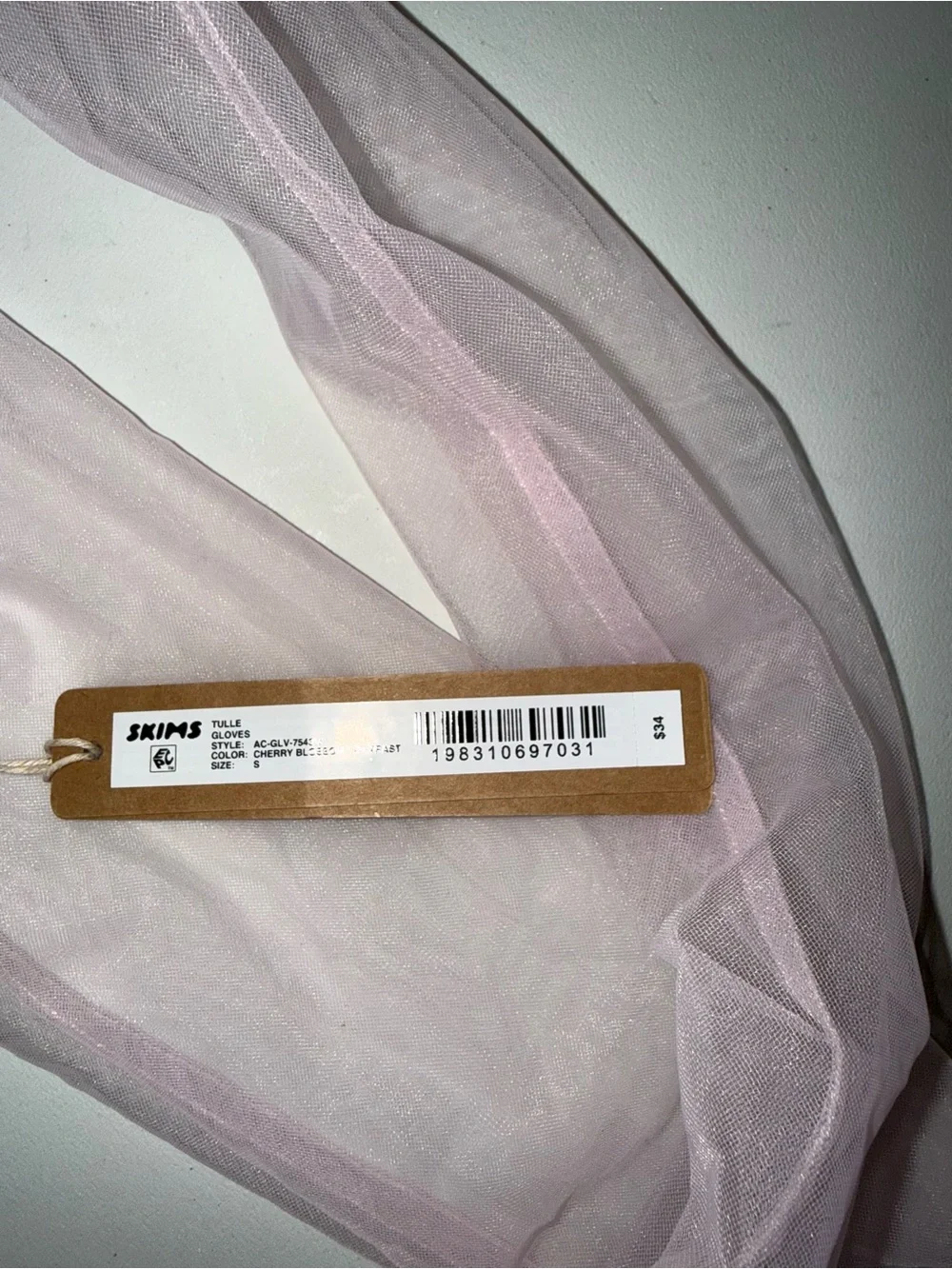 NWT SKIMS TULLE GLOVES IN CHERRY BLOSSOM CONTRAST